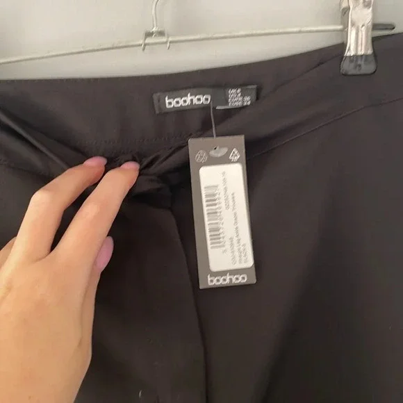 BOOHOO black trousers dress pants - Picture 4 of 5